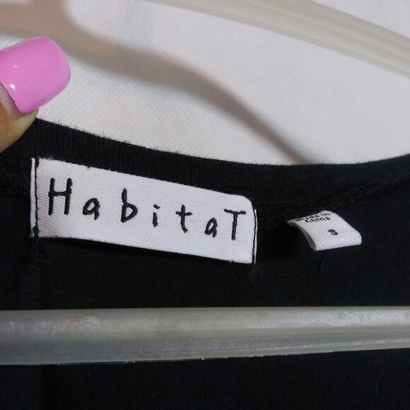 Habitat Black Asymmetrical Women's Long Sleeve Top Size Small - Picture 7 of 10